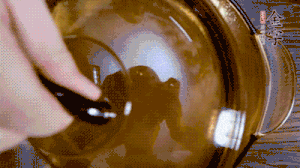 加山藥、毛豆再煮15分鐘。