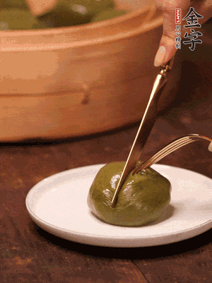 軟軟糯糯，香味可以秒殺99%的成品青團(tuán)